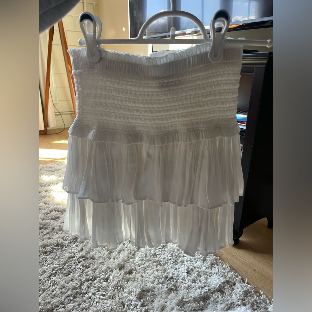 Reset white ruffled skirt